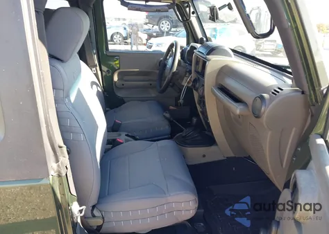 2008 Jeep Wrangler X из США, поврежденный, VIN 1J4FA24108L534125